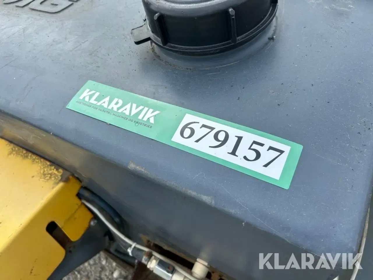 Billede 11 - Hydraulisk kost m. vandtank Stark KH1600