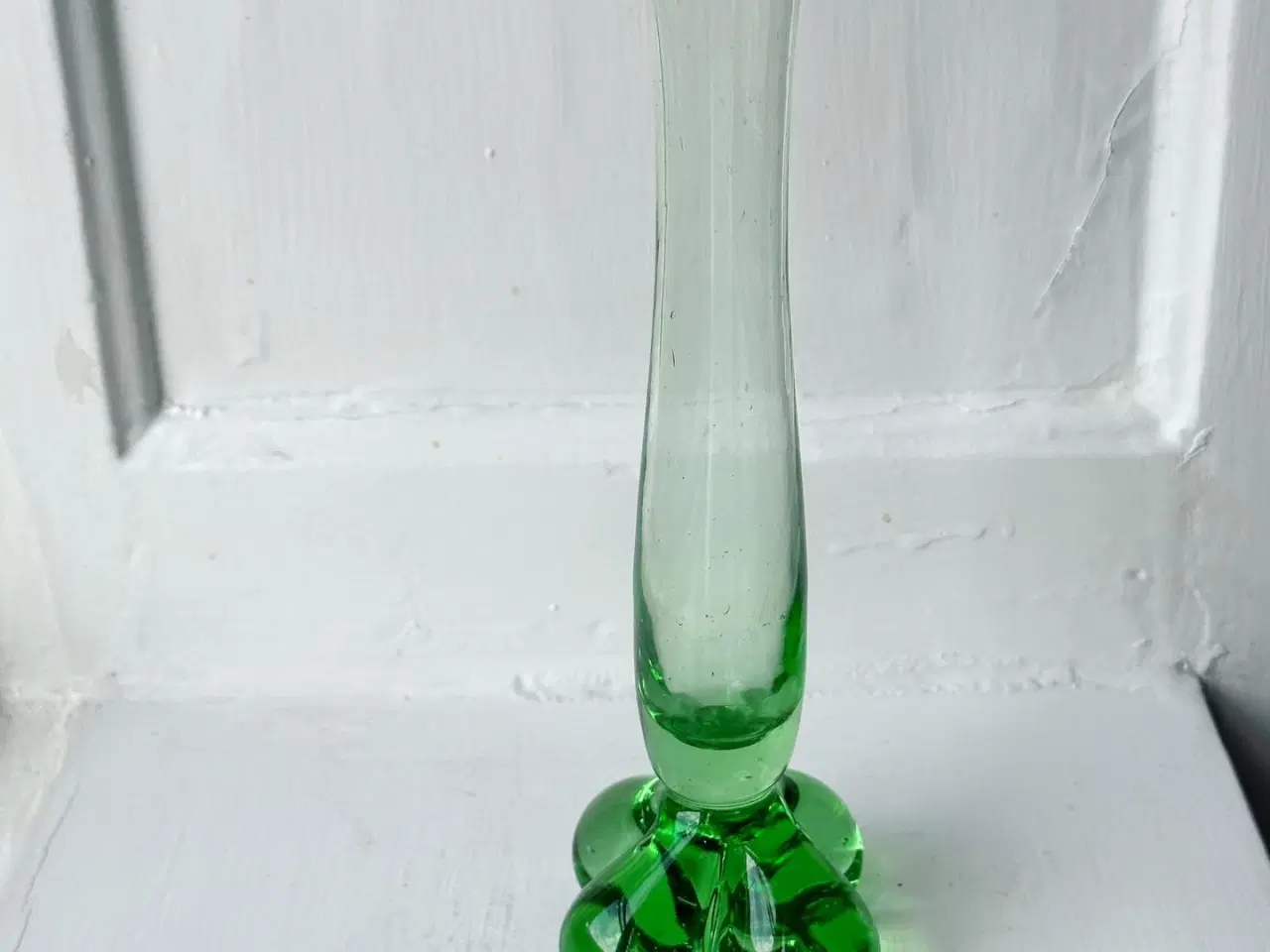Billede 4 - Orkidevase, lysegrønt glas