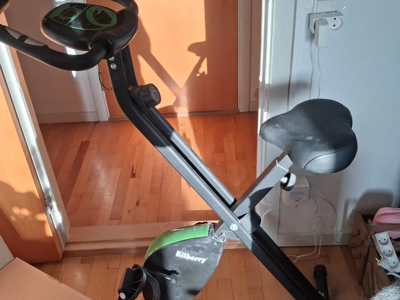 Billede 3 - Motionscykel sælges. 