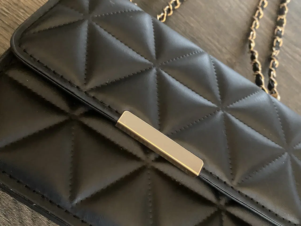 Billede 2 - Skuldertaske kunstlæder sort