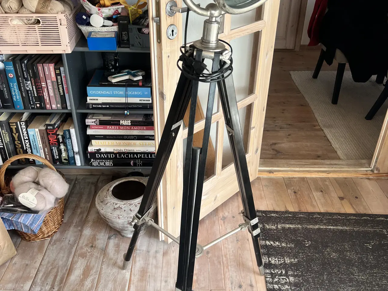 Billede 1 - Projektør gulvlampe 3 benet
