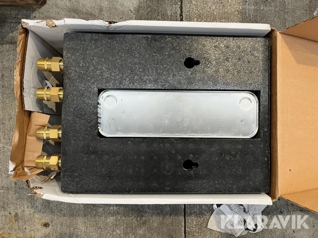 Billede 5 - Lot - reden vandvarmer, ventiler og øvrigt