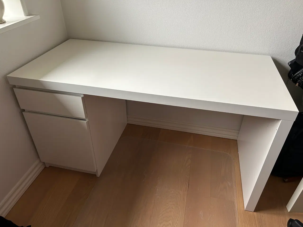 Billede 6 - IKEA Malm skrivebord