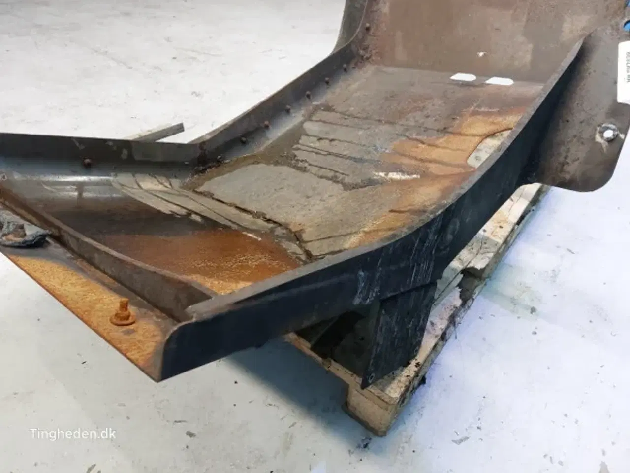 Billede 3 - Case 821E Hjulskærm R. 87569007