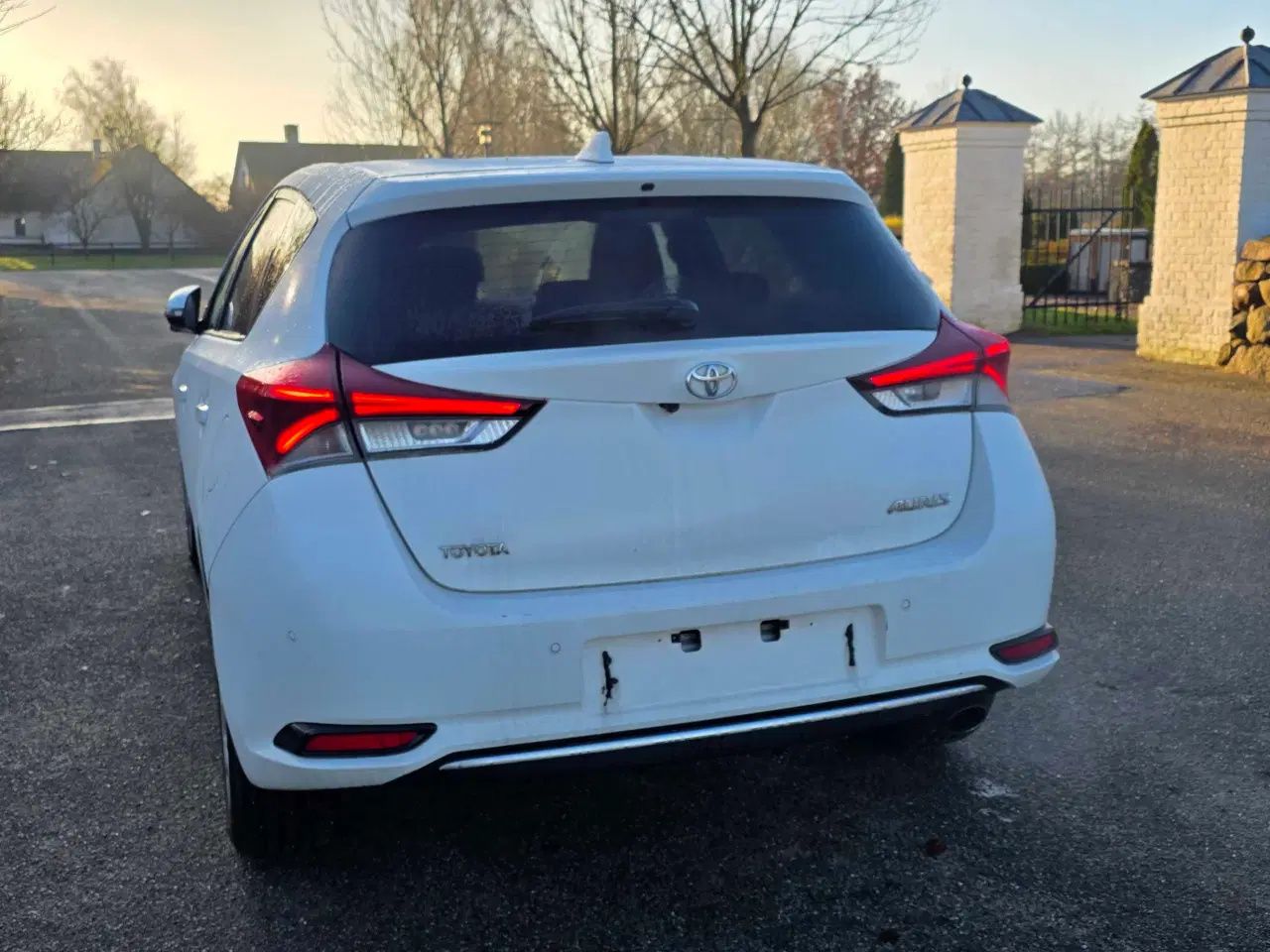 Billede 4 - Toyota Auris 1.2 Benzin 2016 en Ejer