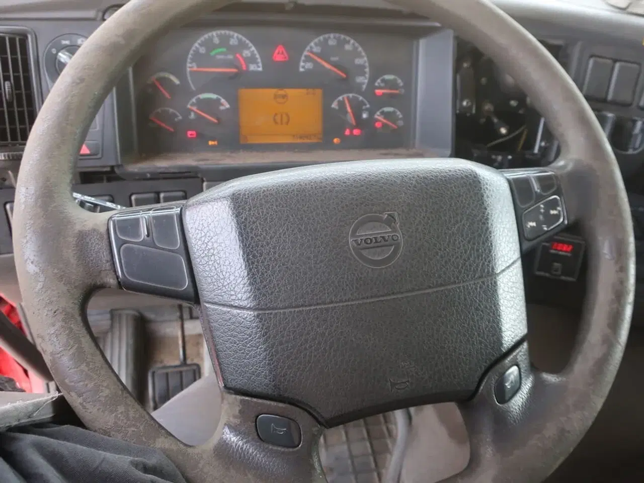 Billede 56 - Lastbil m. kran VOLVO FM12