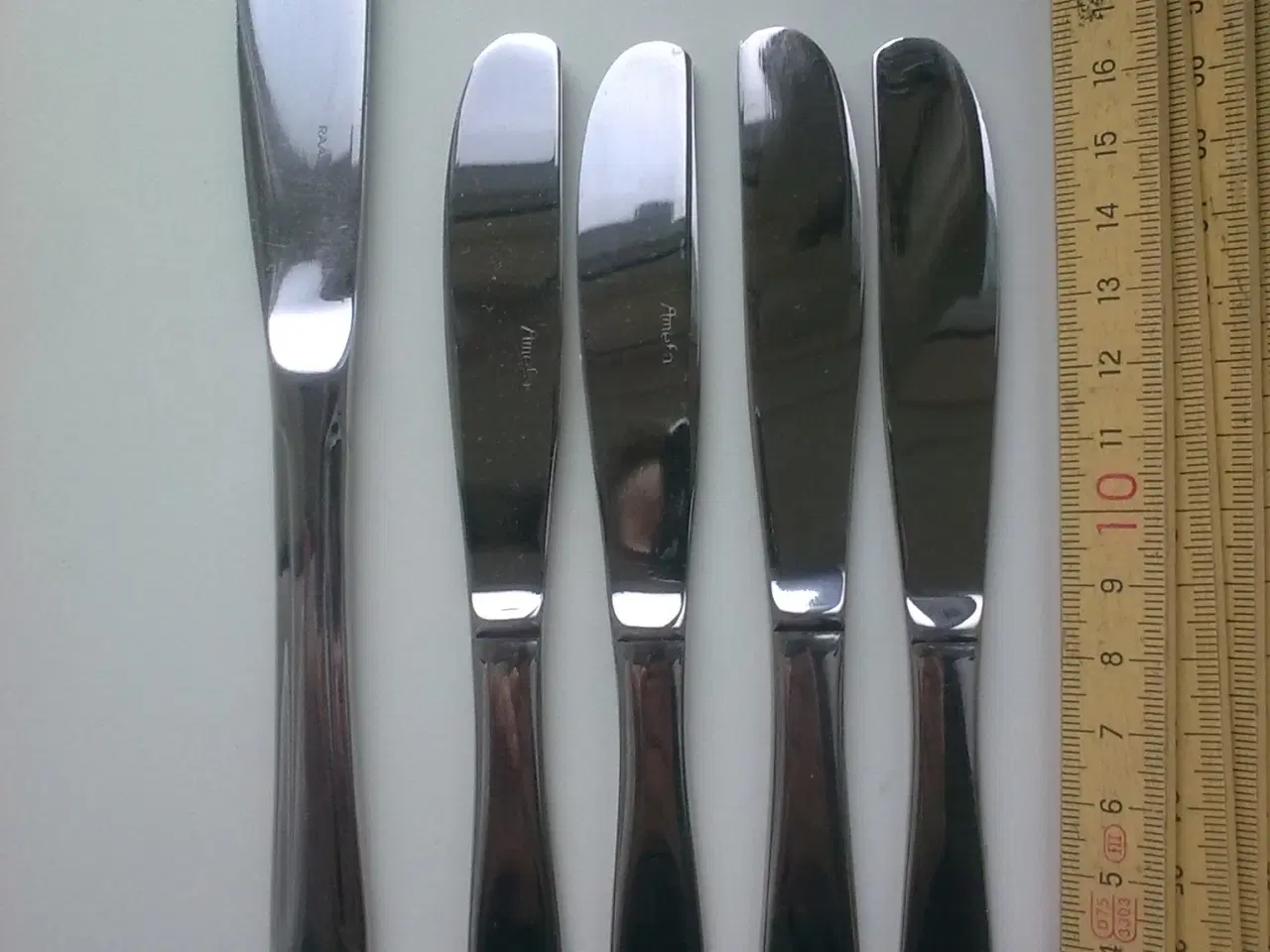 Billede 2 - Bambi konfekt knive 4 stk. Amefa