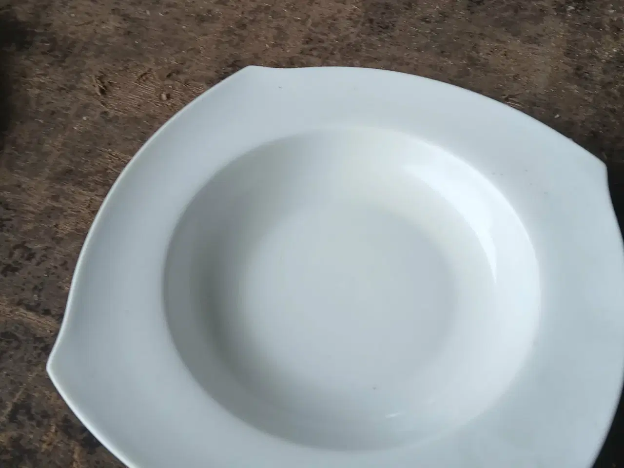 Billede 2 - dybe tallerkner hvide