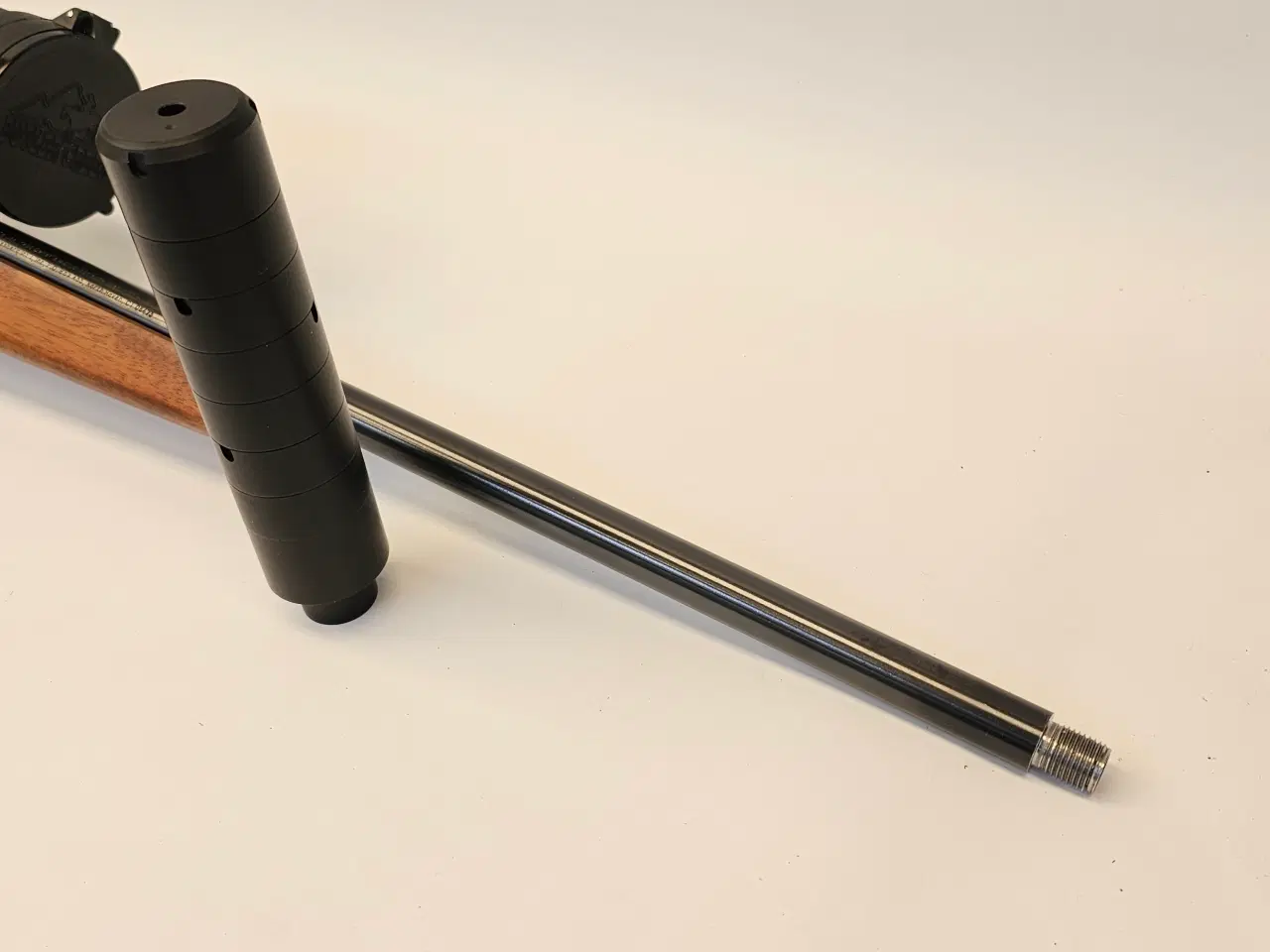 Billede 9 - Mossberg INTL 817 riffel i .17 HMR. 