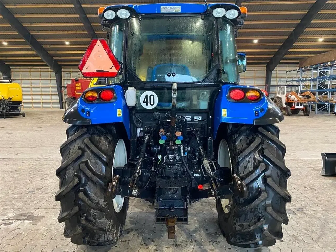Billede 4 - New Holland T4.95 Med frontlæsser