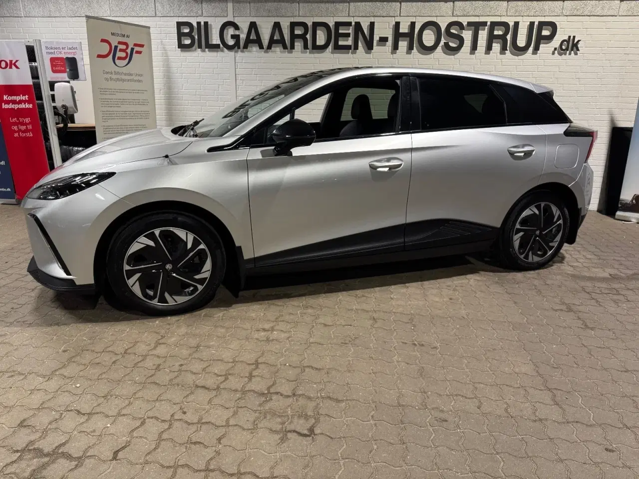 Billede 2 - MG 4 64 Luxury