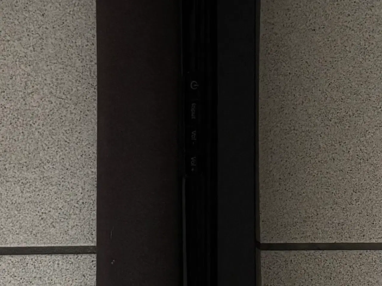Billede 2 - Arvani soundbar med kraftig  trådløs subwoofe