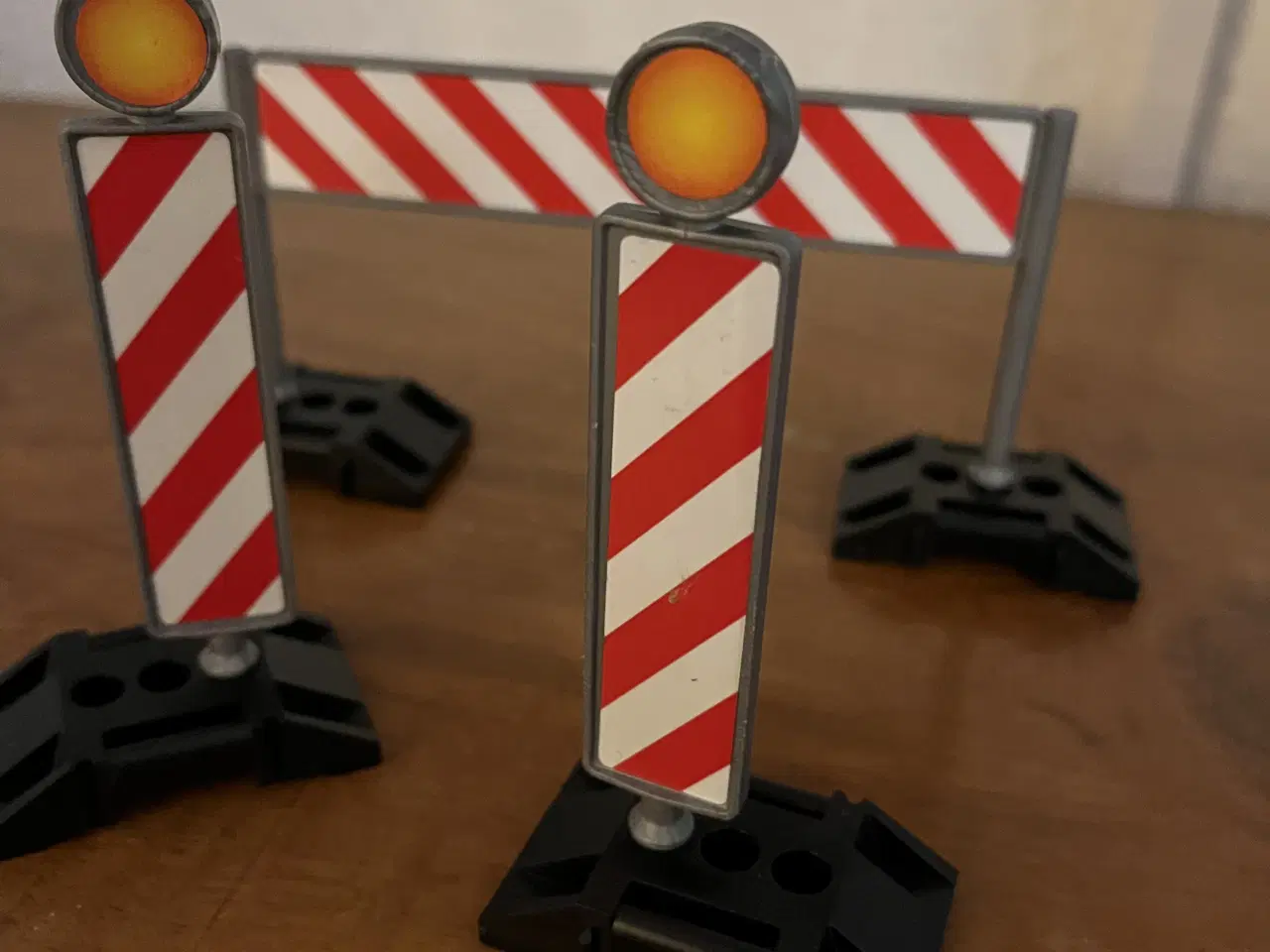 Billede 2 - 3 Bruder vejskilte