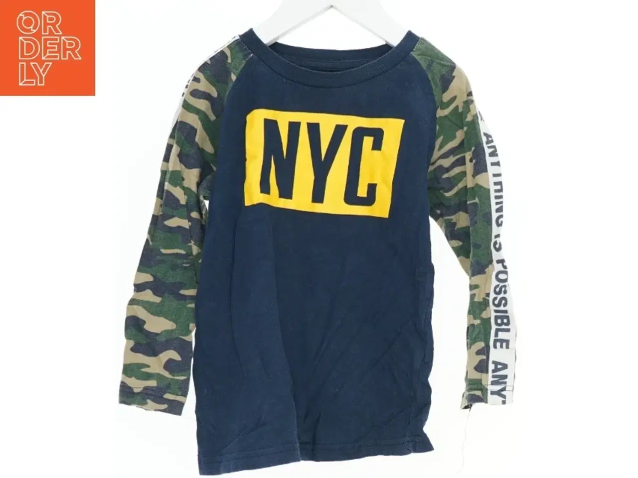 Billede 1 - Langærmet trøje med kamuflage ærmer fra Amsterdam (str. 110)