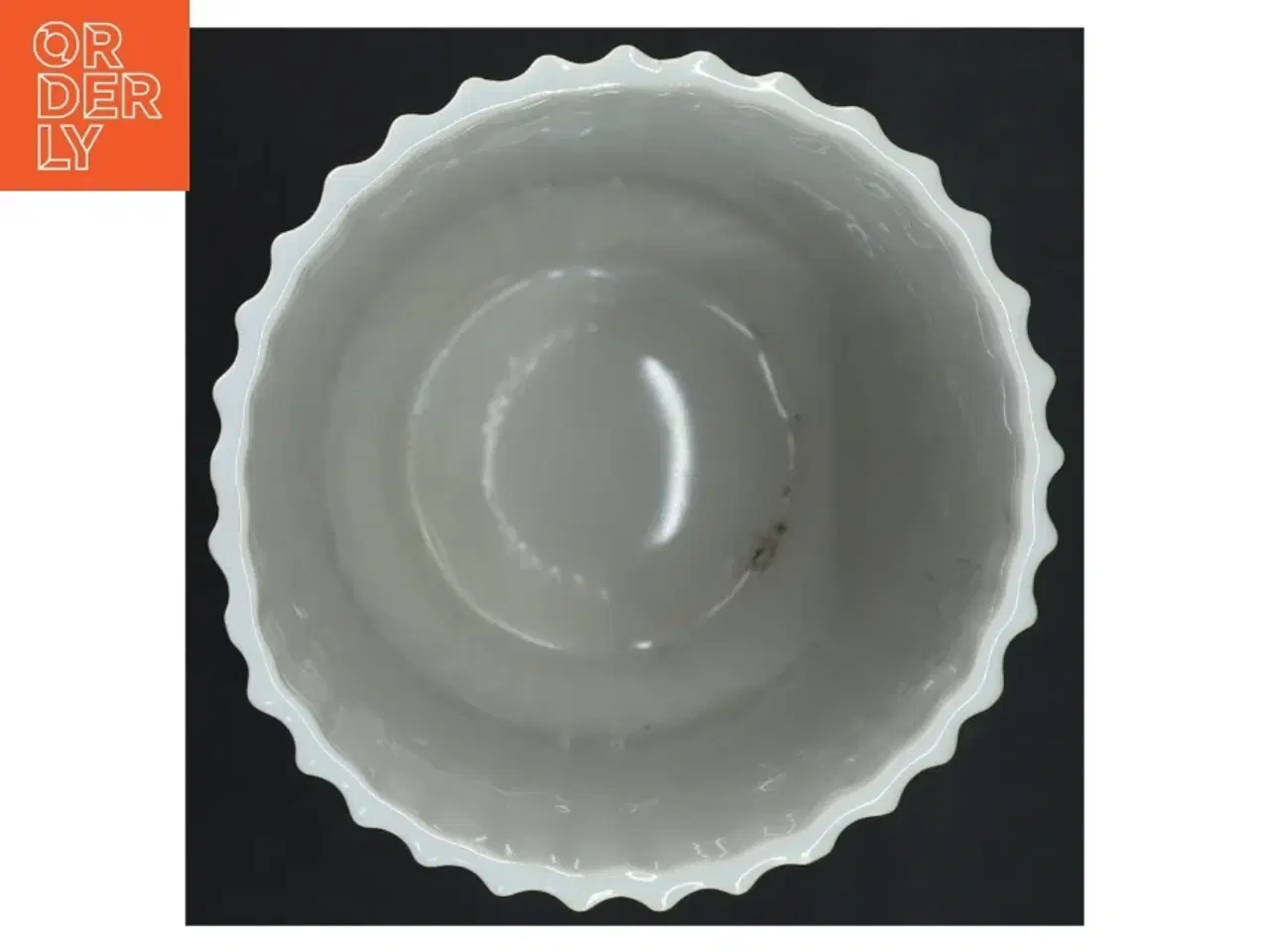 Billede 3 - Hvid porcelænsvase (str. 26 x 14 cm)