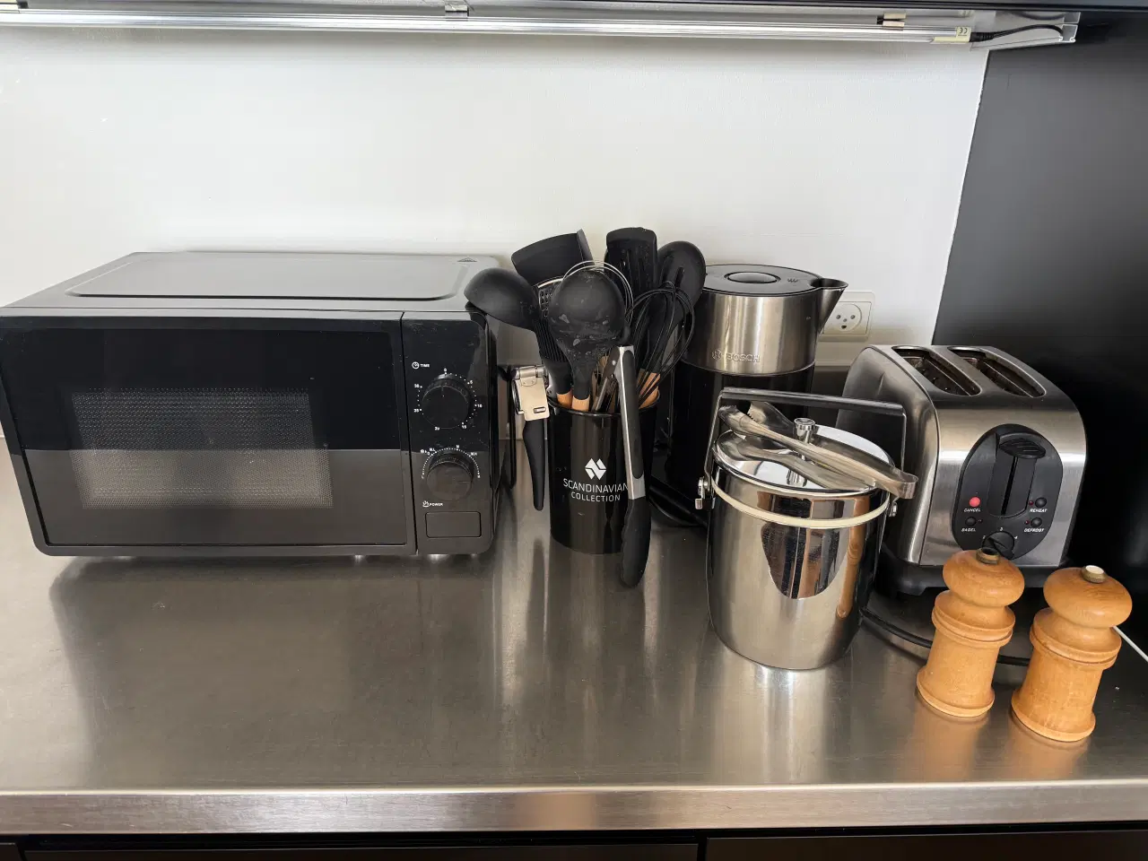 Billede 2 - Mikroovn elkedel brødrister 