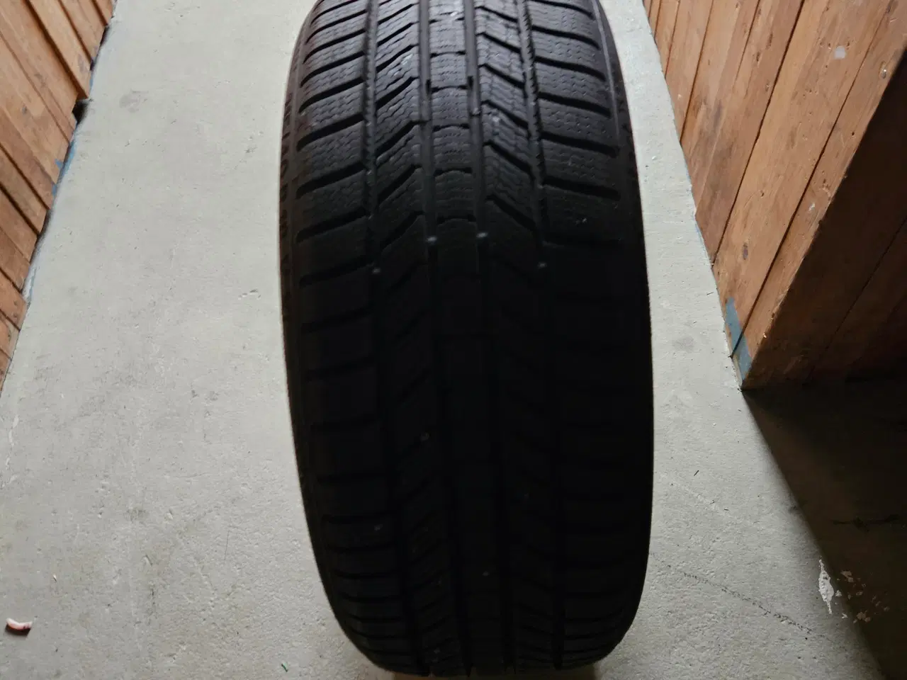Billede 4 - Continental Wintercontact 215/40