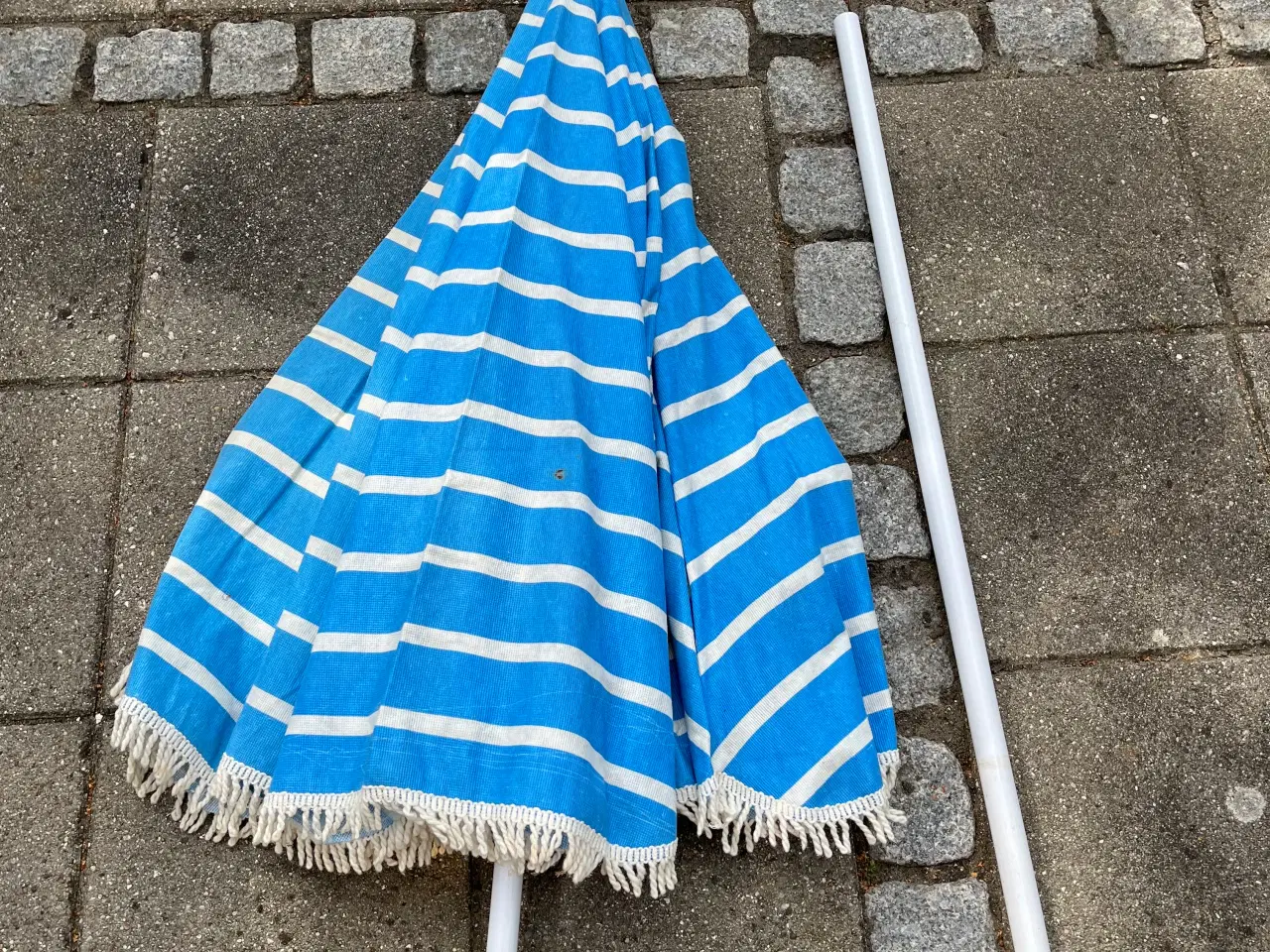 Billede 2 - Parasol