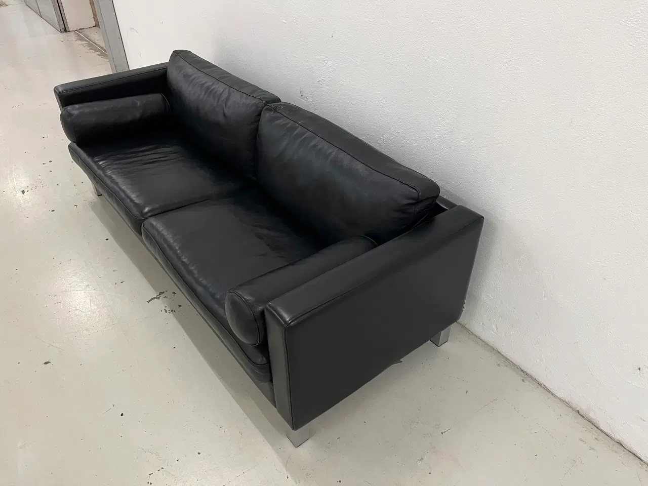 Billede 8 - Mogens Hansen MH321 3Pers.Sofa i sort semianilin.
