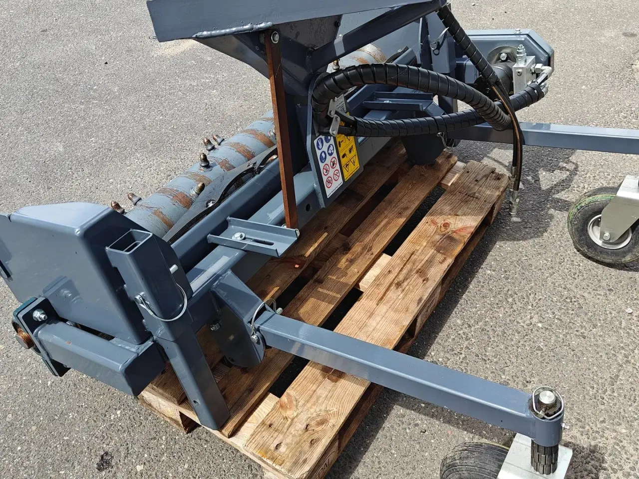 Billede 2 - MultiOne Power rake OBS: Inkl. hydr. sving og A-ramme