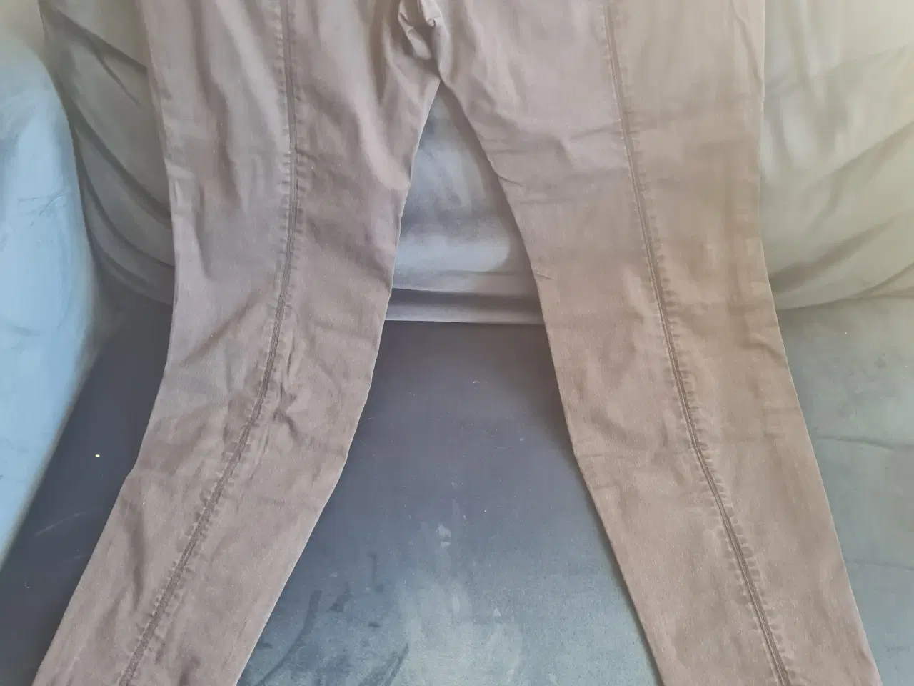 Billede 8 - Nye jeans str 44 fra Whiite copenhagen