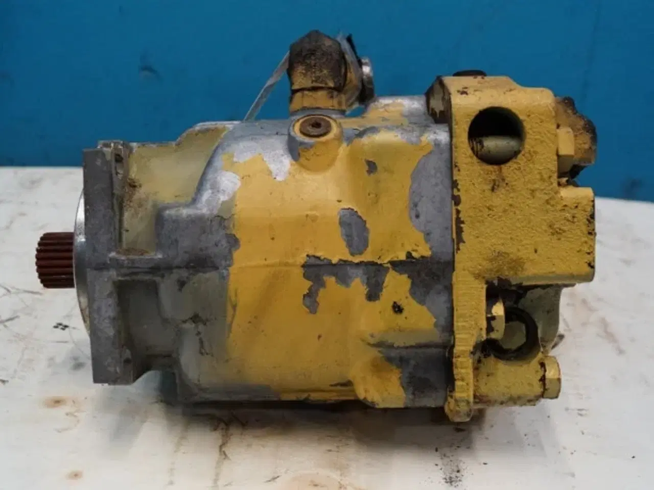 Billede 11 - New Holland TX62 Hydrostatmotor 84032254