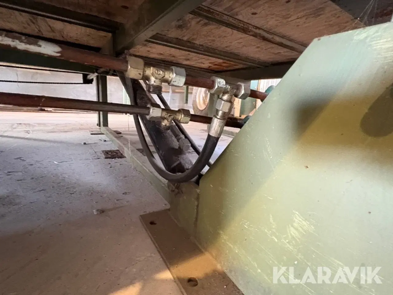 Billede 9 - Vendeborde med hydraulik station 2 borde.