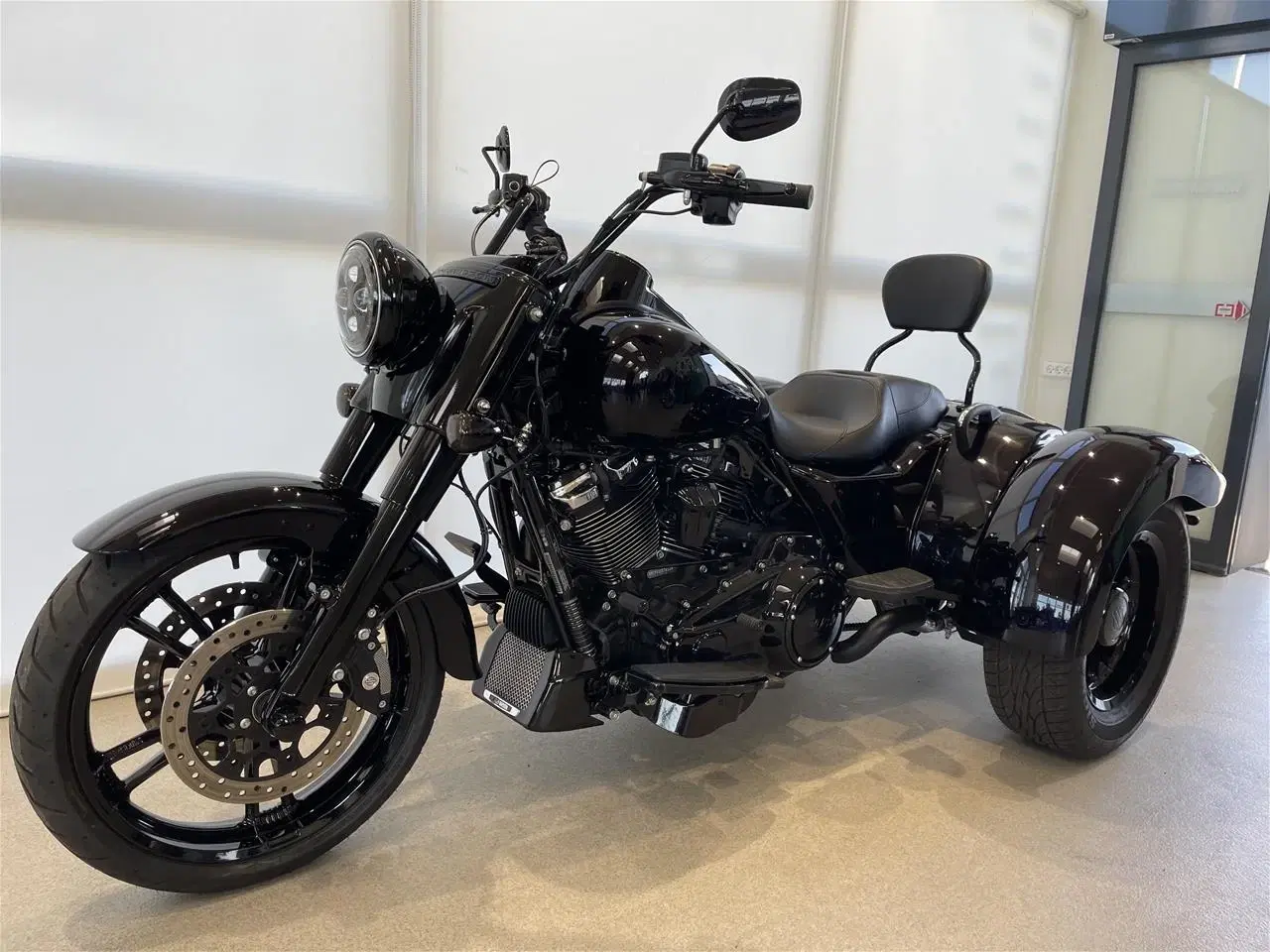 Billede 17 - Harley-Davidson FLRT Freewheeler Trike 114"