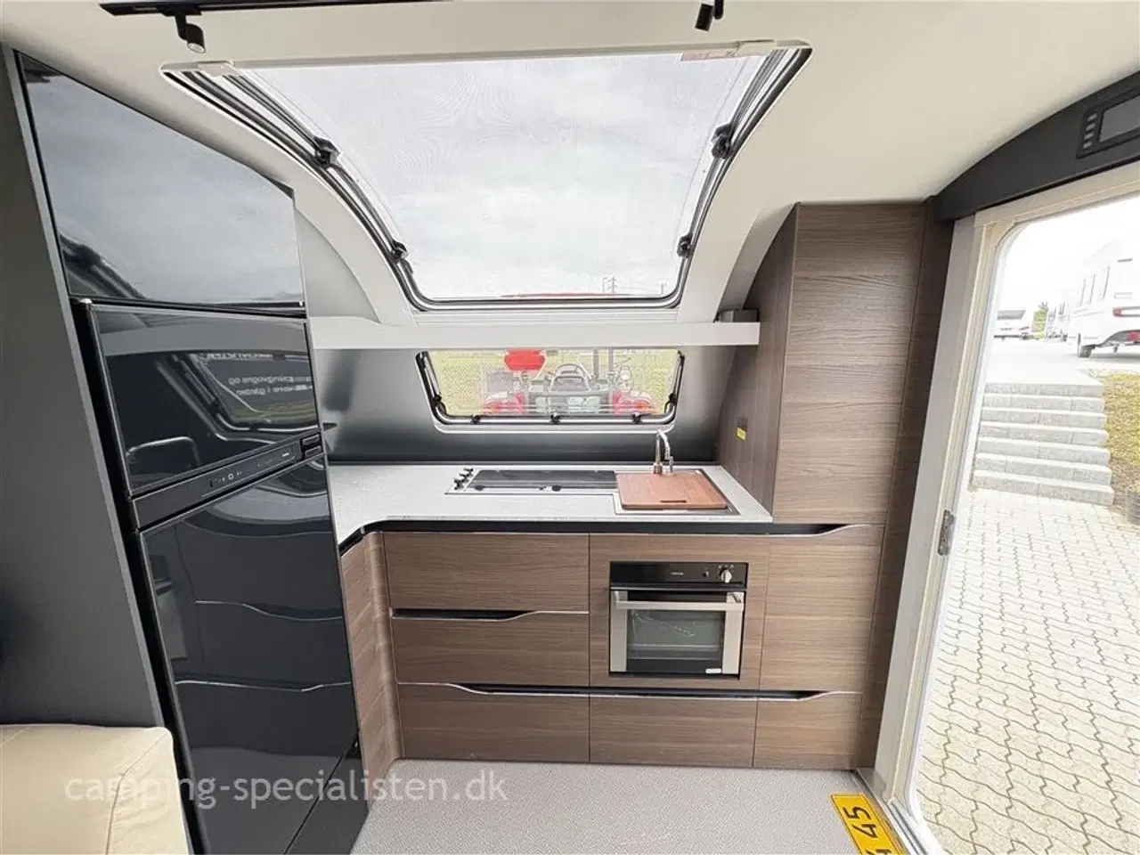 Billede 5 - 2022 - Adria Alpina 663 HT Twin Adria Alpina 663 HT Twin 2022 - masser af udstyr! Se den nu hos Camping-Specialisten.dk