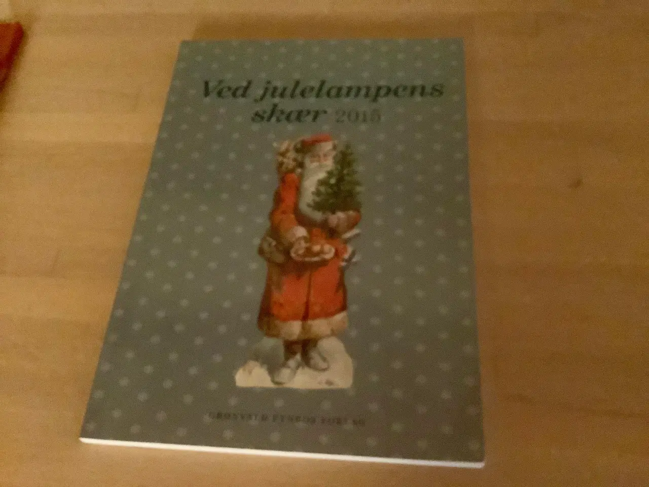 Billede 1 - Ved julelampens skær 2015.