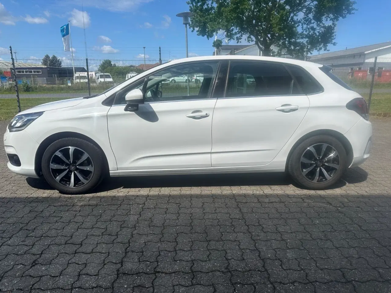 Billede 5 - Citroën C4 1,6 BlueHDi 100 Millesime