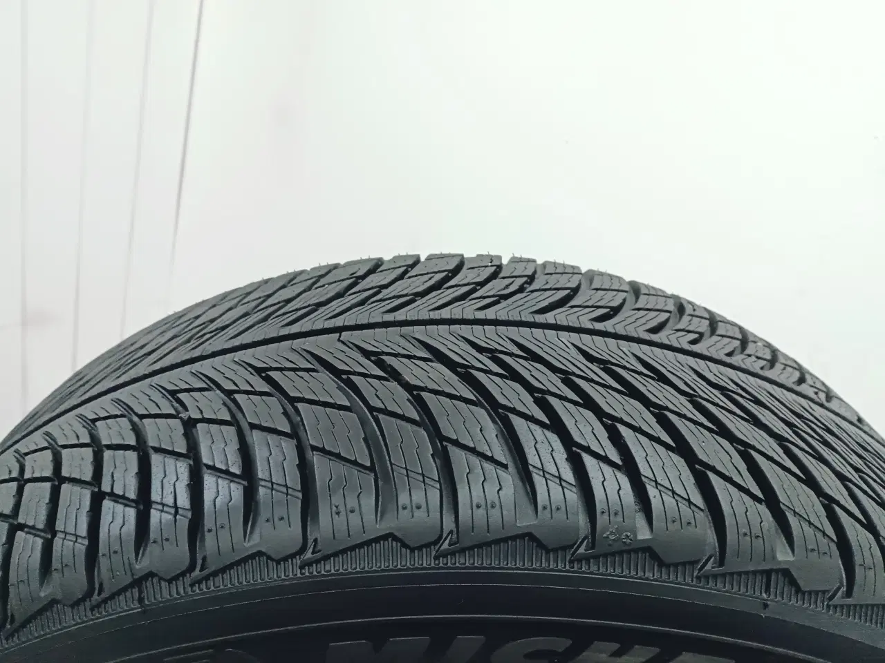 Billede 3 - vinterdæk - 235/55R19 105V Michelin (4 stk)