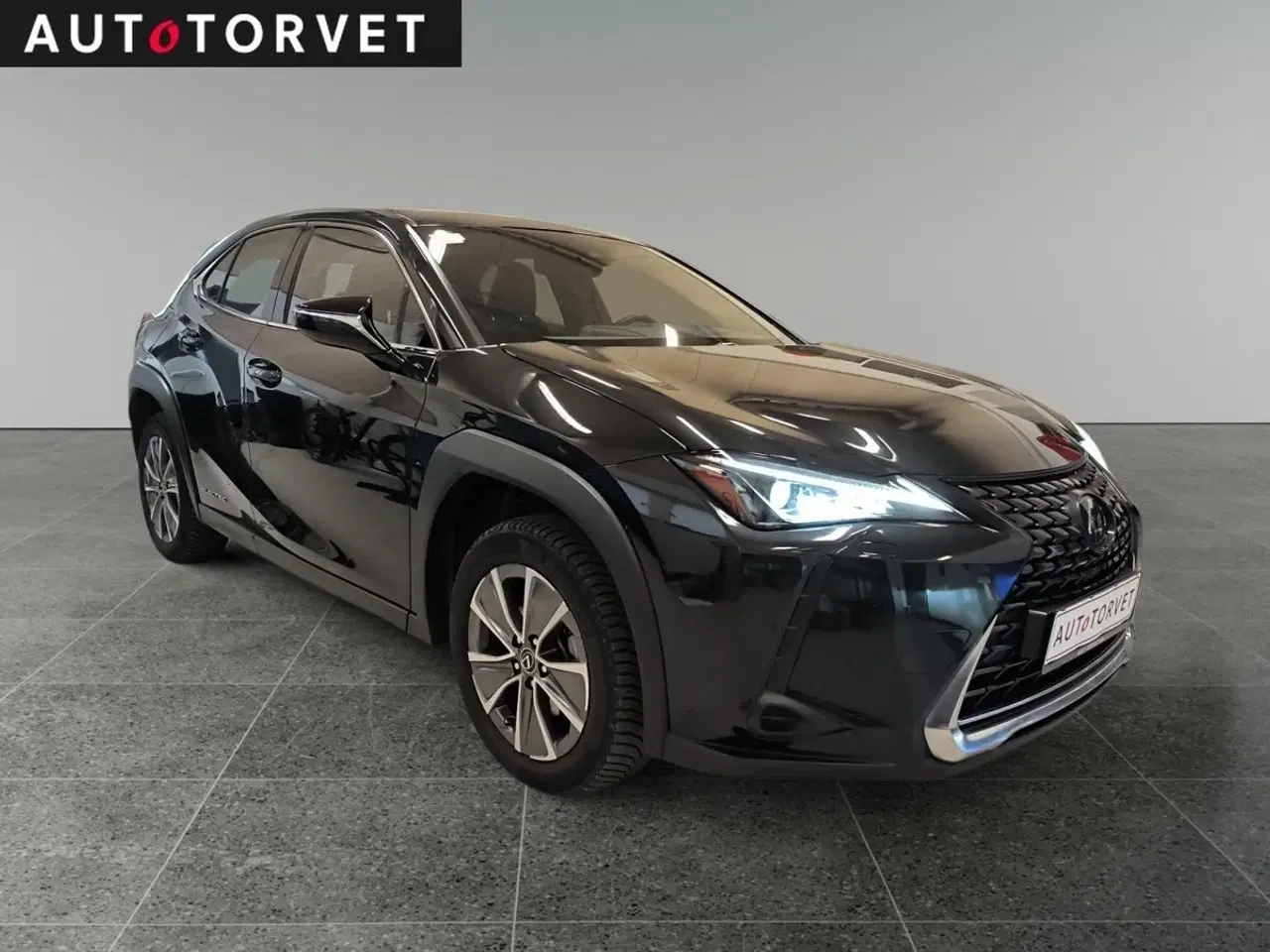 Billede 2 - Lexus UX300e  Comfort