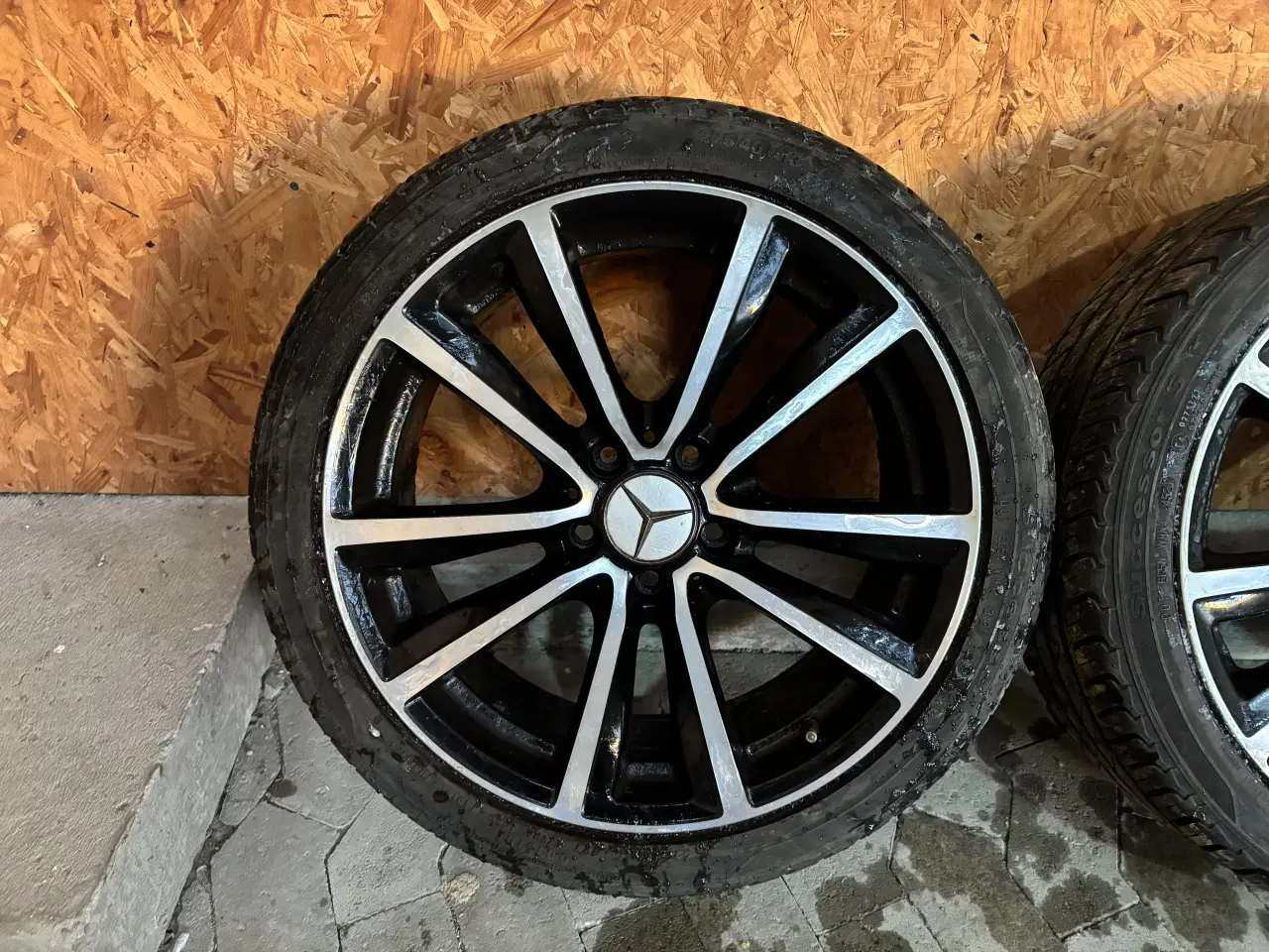 Billede 2 - Mercedes 18” alufælge på sommerdæk 225/40R18