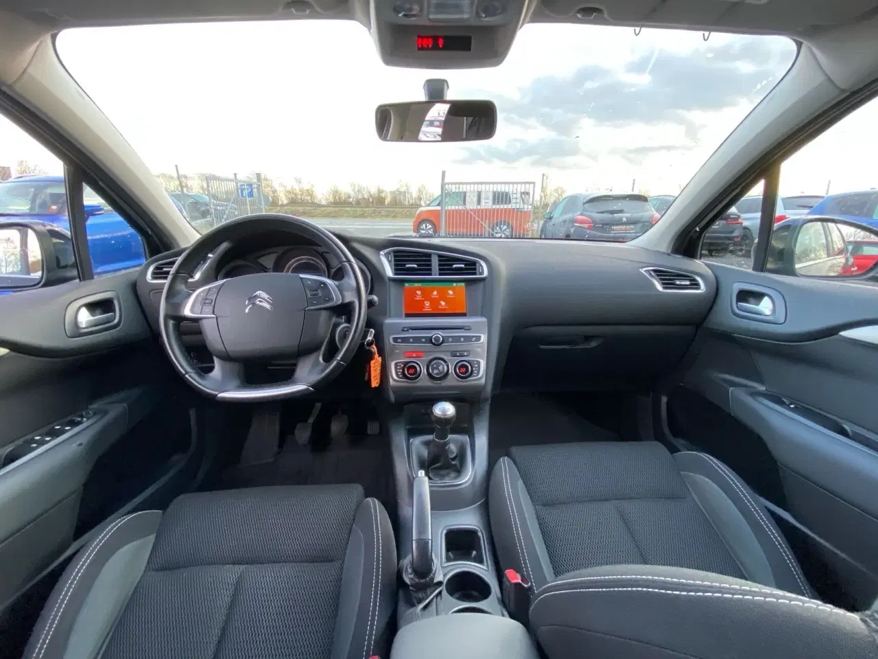 Billede 10 - Citroën C4 1,6 Blue HDi Cool start/stop 100HK 5d