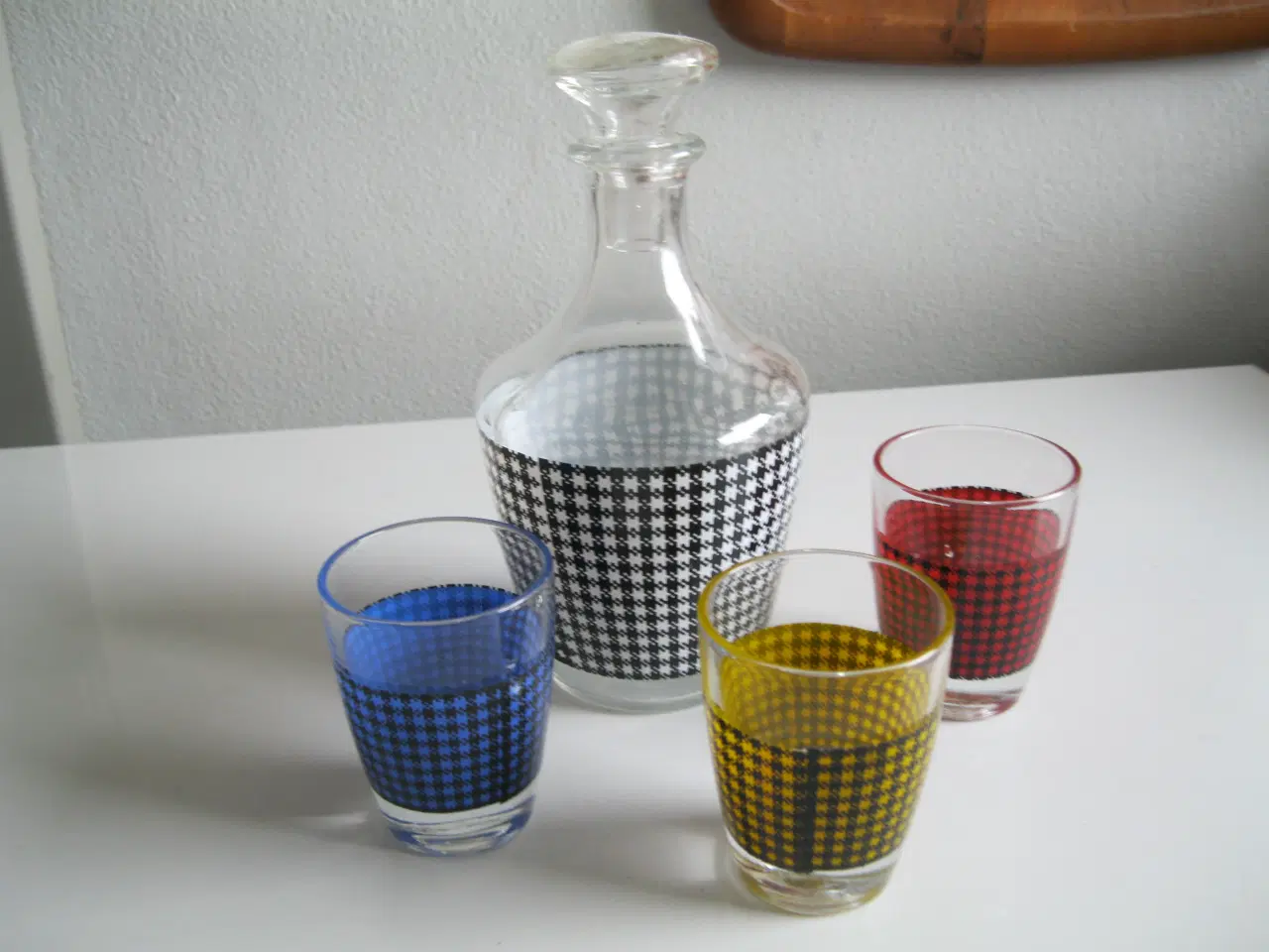 Billede 1 - Retro karaffel med 3 glas