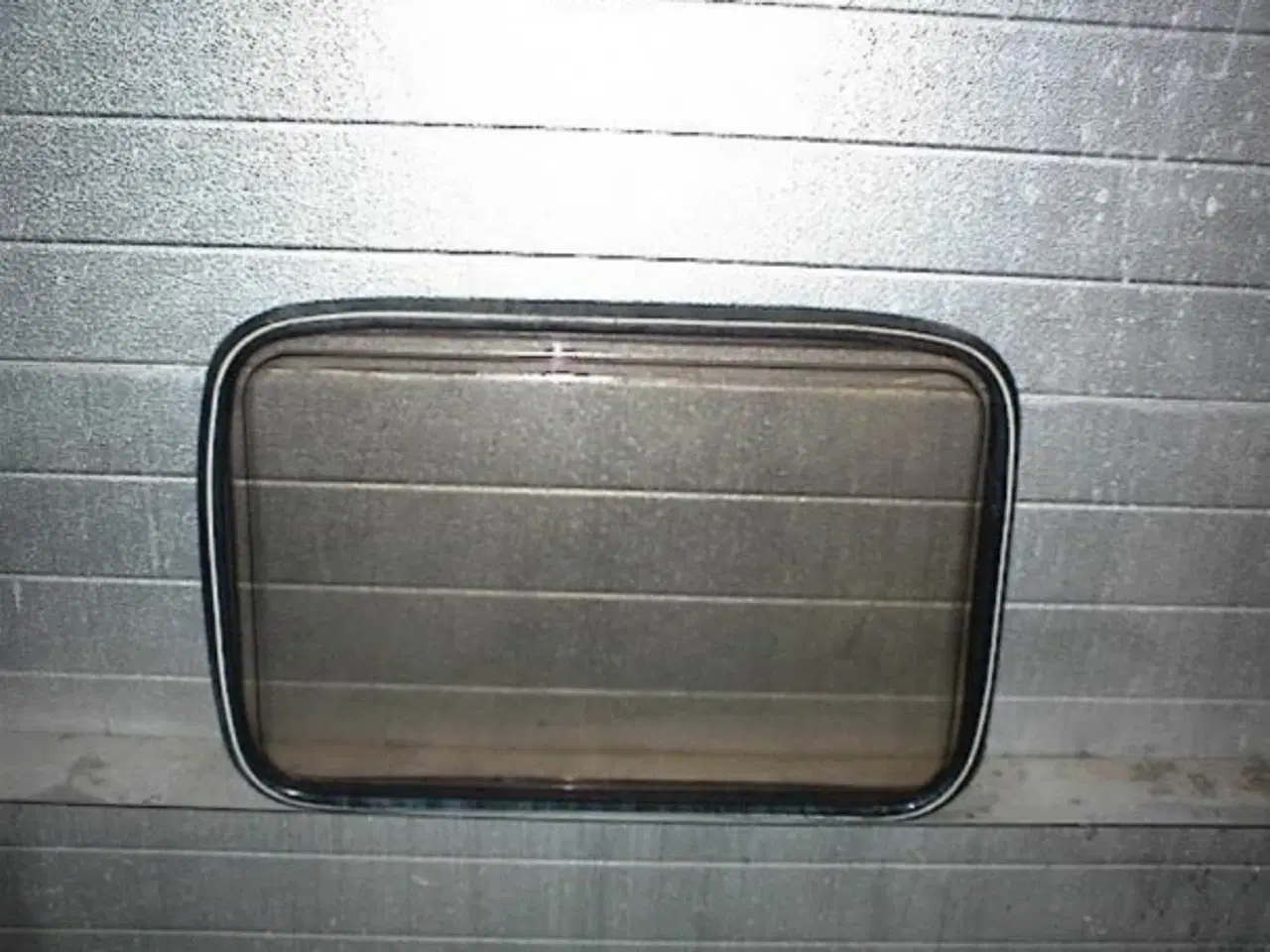 Billede 1 -   Rude Fast