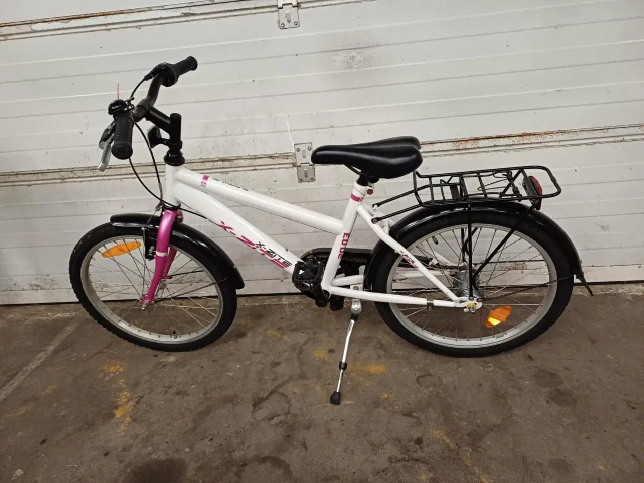 Billede 1 - Pigecykel med 3gear 