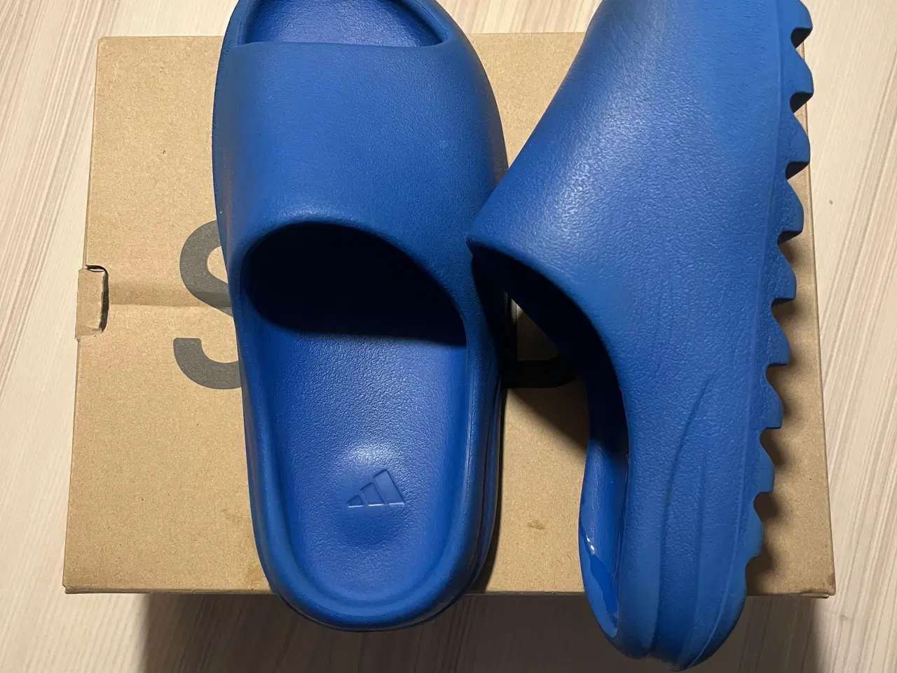 Billede 1 - Blå yeezy slide