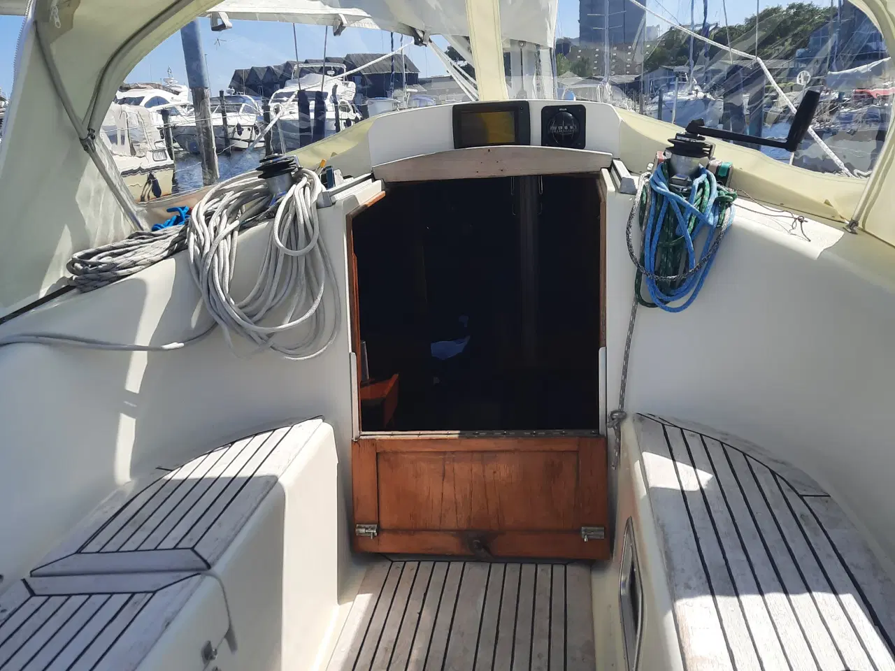 Billede 13 - Comfortina 32 årg. 1986 med Volvo Penta D1-30