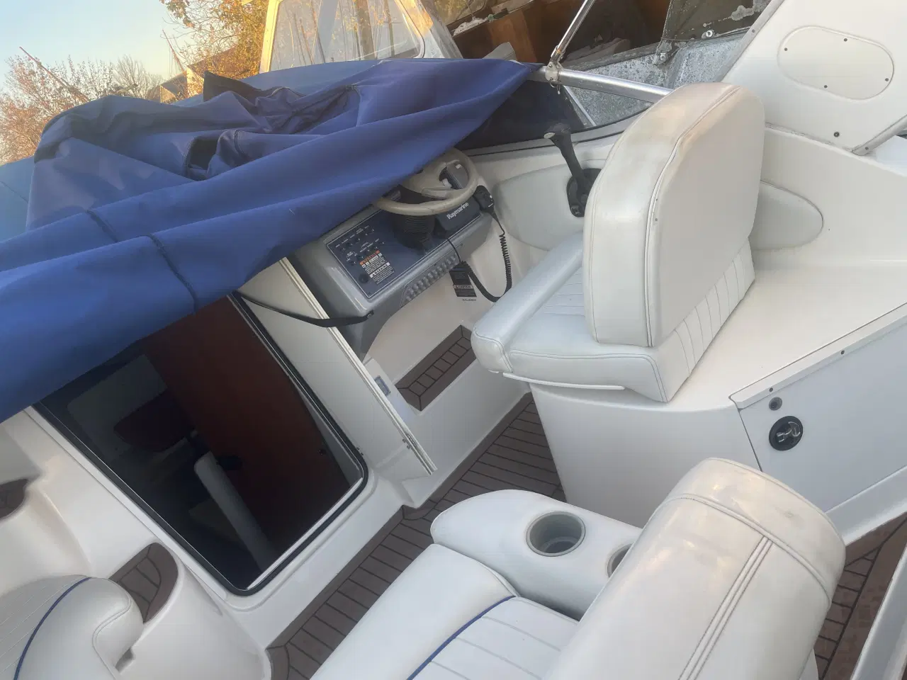 Billede 14 - Bayliner 285 – projektbåd / handyman-tilbud