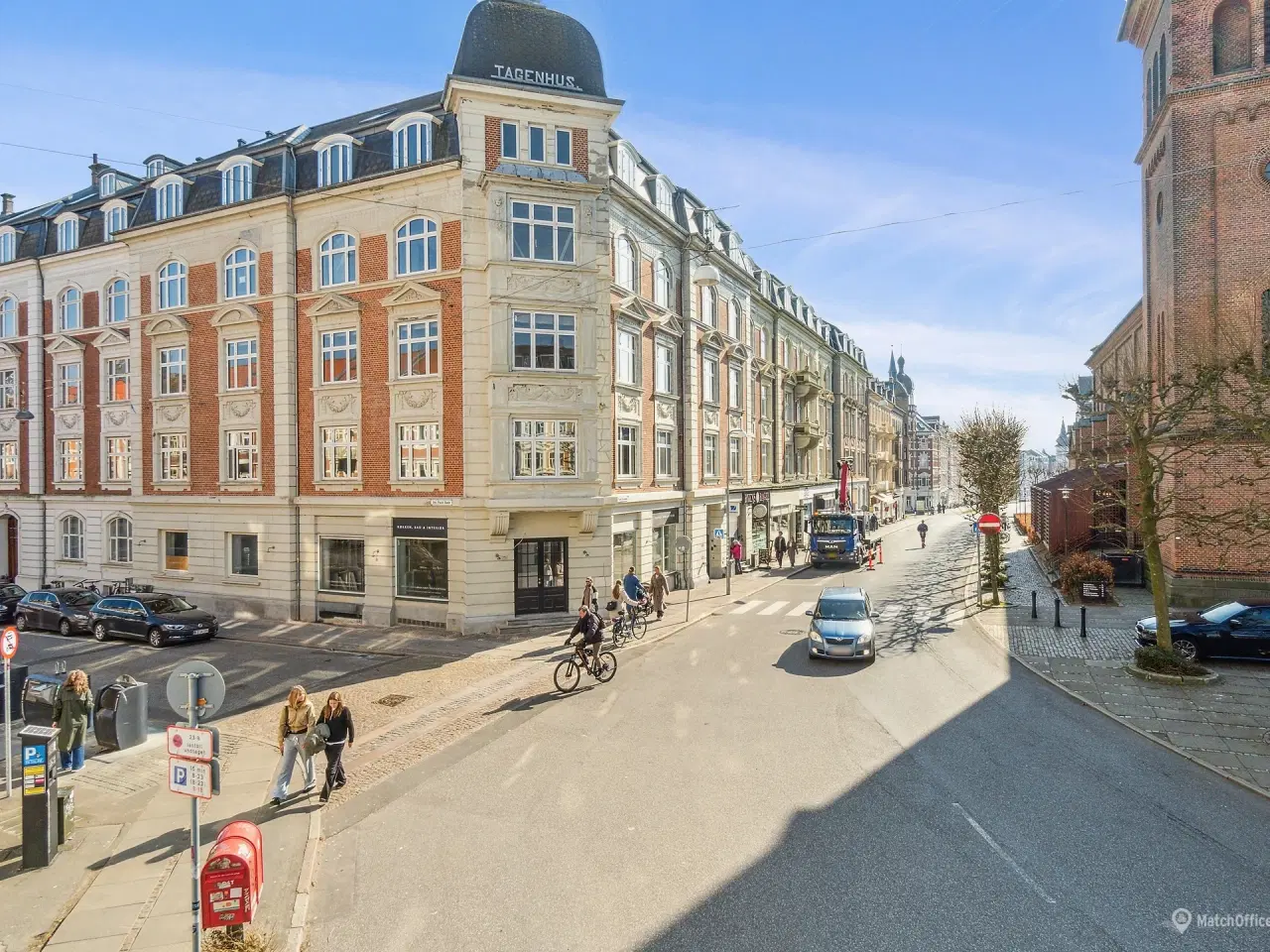 Billede 1 - Attraktivt beliggende butik/showroom