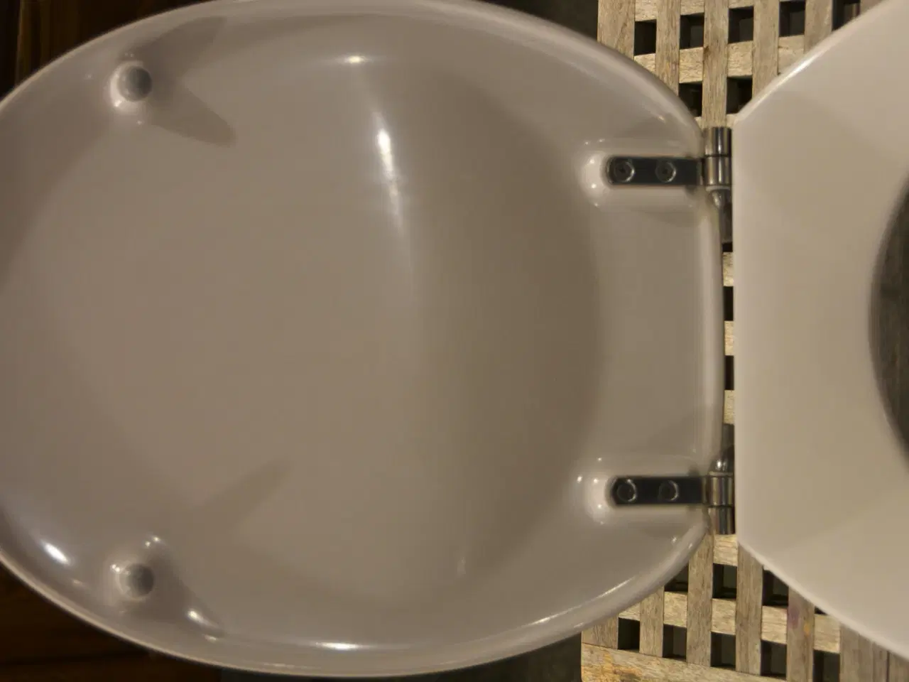 Billede 4 - Toiletsæde i god forfatning