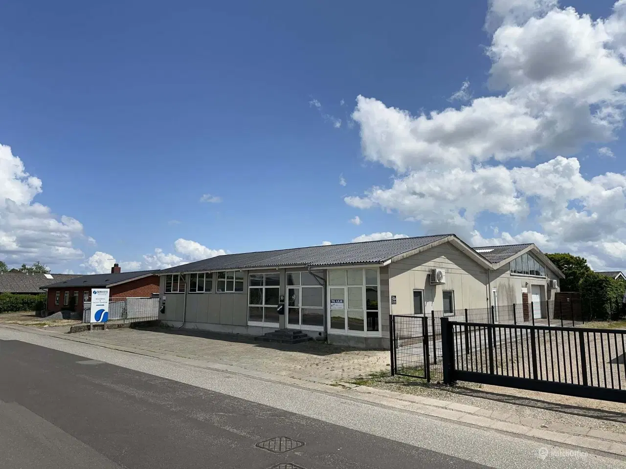 Billede 1 - Flot og funktionelt lager- og kontorlejemål i Kolding Syd