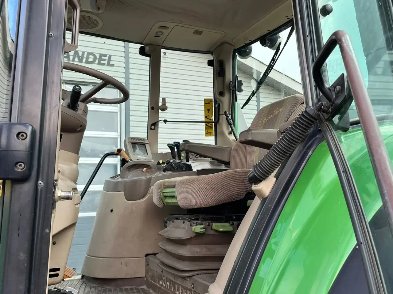 Billede 9 - John Deere 6930 AutoPower med frontlift og front PTO