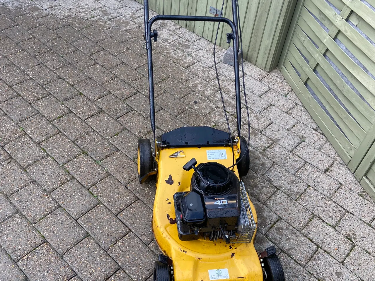 Billede 1 - Texas NG 464 TR Plæneklipper 29 kg Gul
