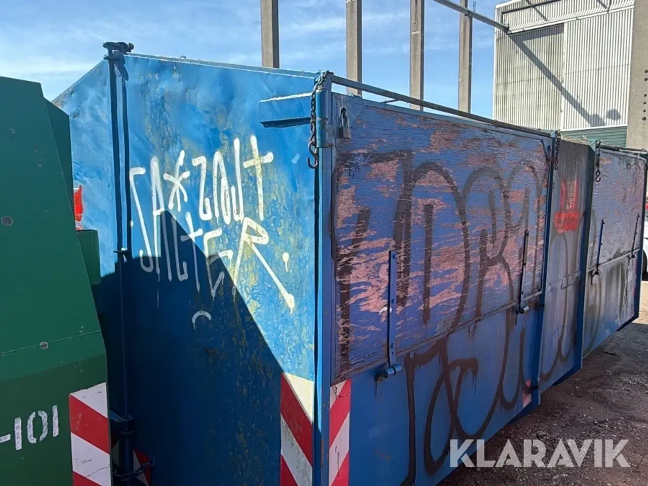 Billede 5 - Lukket container med trælåger