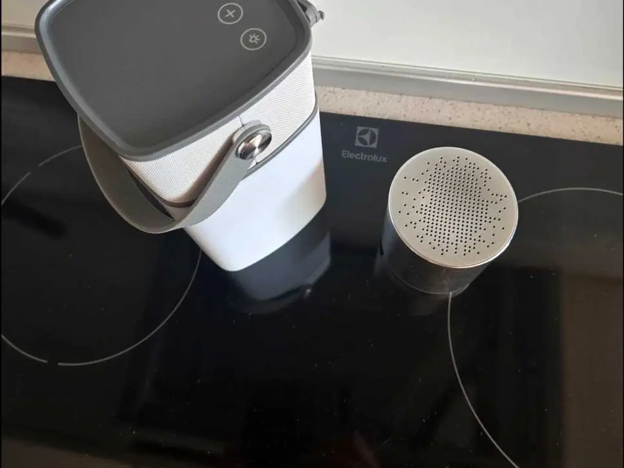 Billede 4 - Små højtalere, der kan tages med på tur