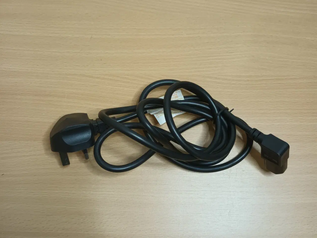 Billede 4 - Strøm kabel  Længde 1,70 Meter 