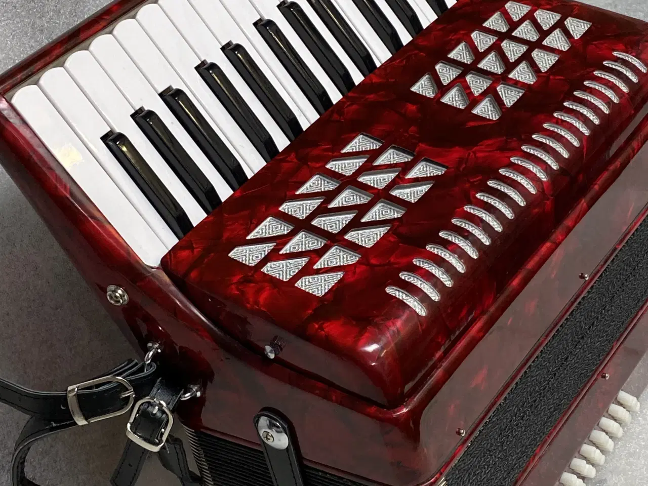 Billede 2 - Tangentharmonika – næsten ny 